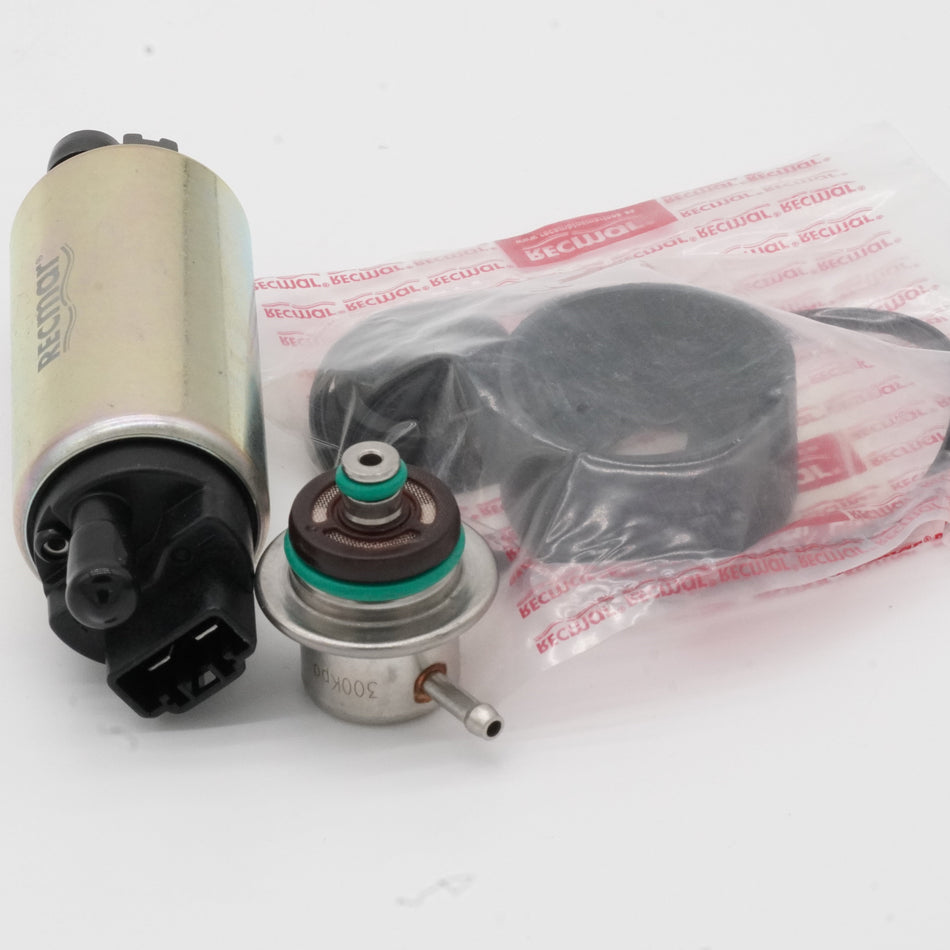 MERCRUISER FUEL PUMP W/REGULATOR 866169A01 880889T02