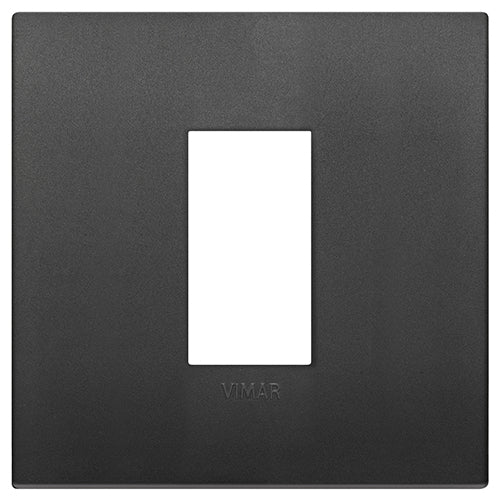 ARKE: CLASSIC PLATE 1M TECHNOPOLYMER BLACK