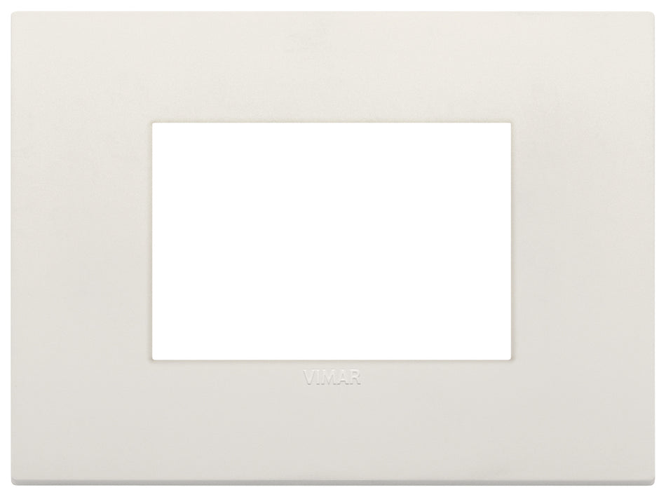ARKE: COVER PLATE, 3-MODULE, TECHNOPOLYMER