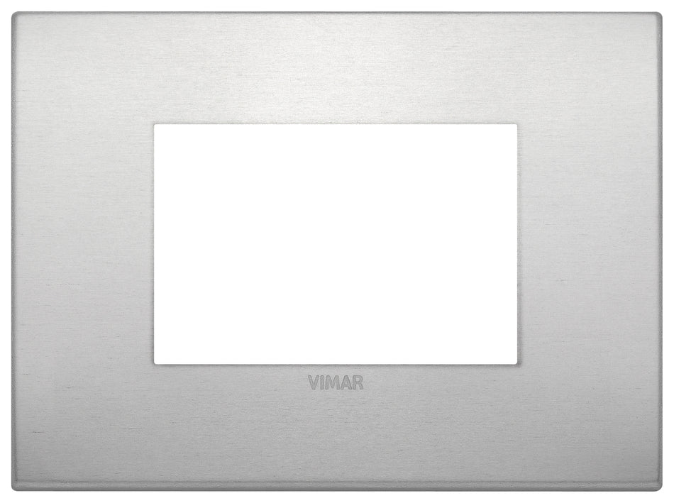 ARKE: 3-MODULE CLASSIC COVER PLATE ALUMINIUM